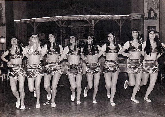 1972_006.jpg  